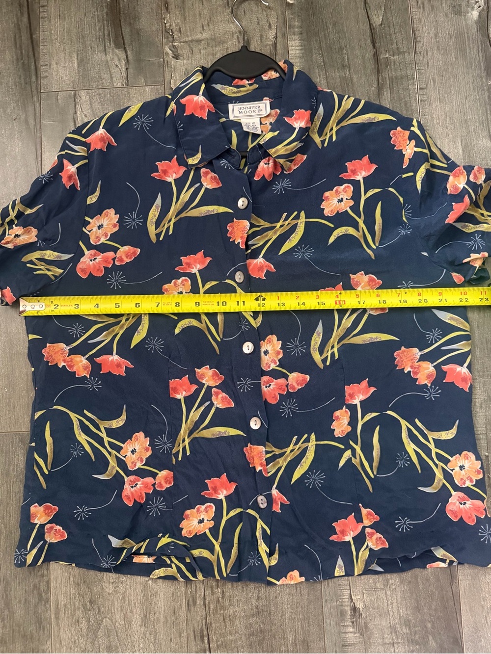 Vintage Jennifer Moore 100% Silk Floral Blouse Size 12 Navy Button Front - Picture 3 of 9